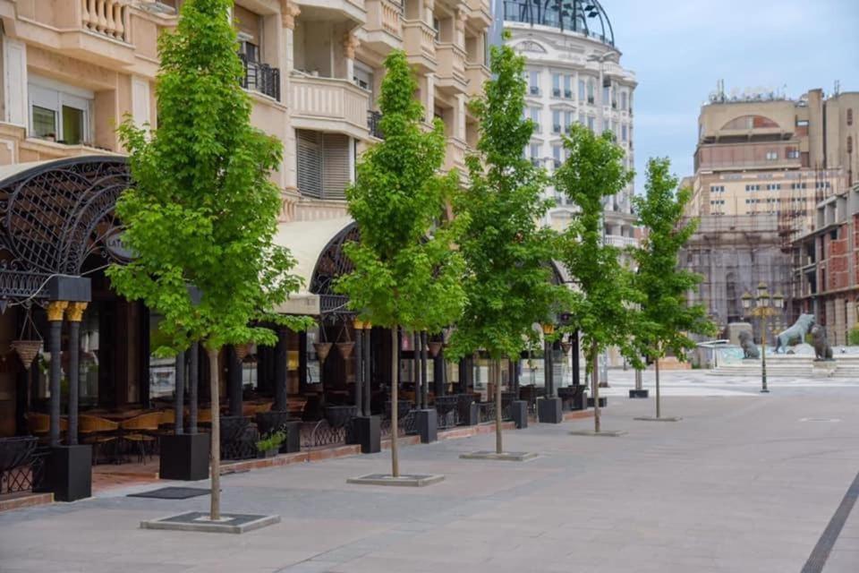 Sani Suteren Apartment Skopje Ngoại thất bức ảnh